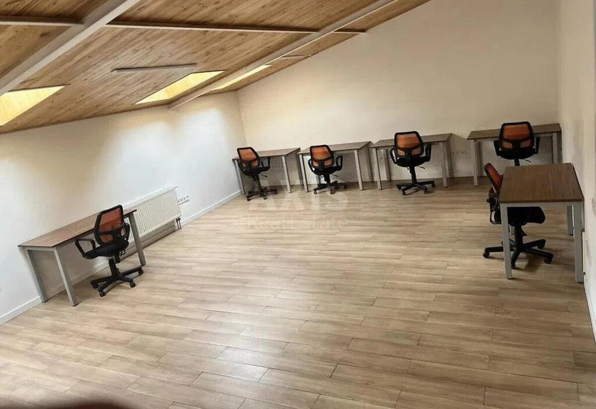 Офис ул. Михаила Максимовича 28, 130м2646220