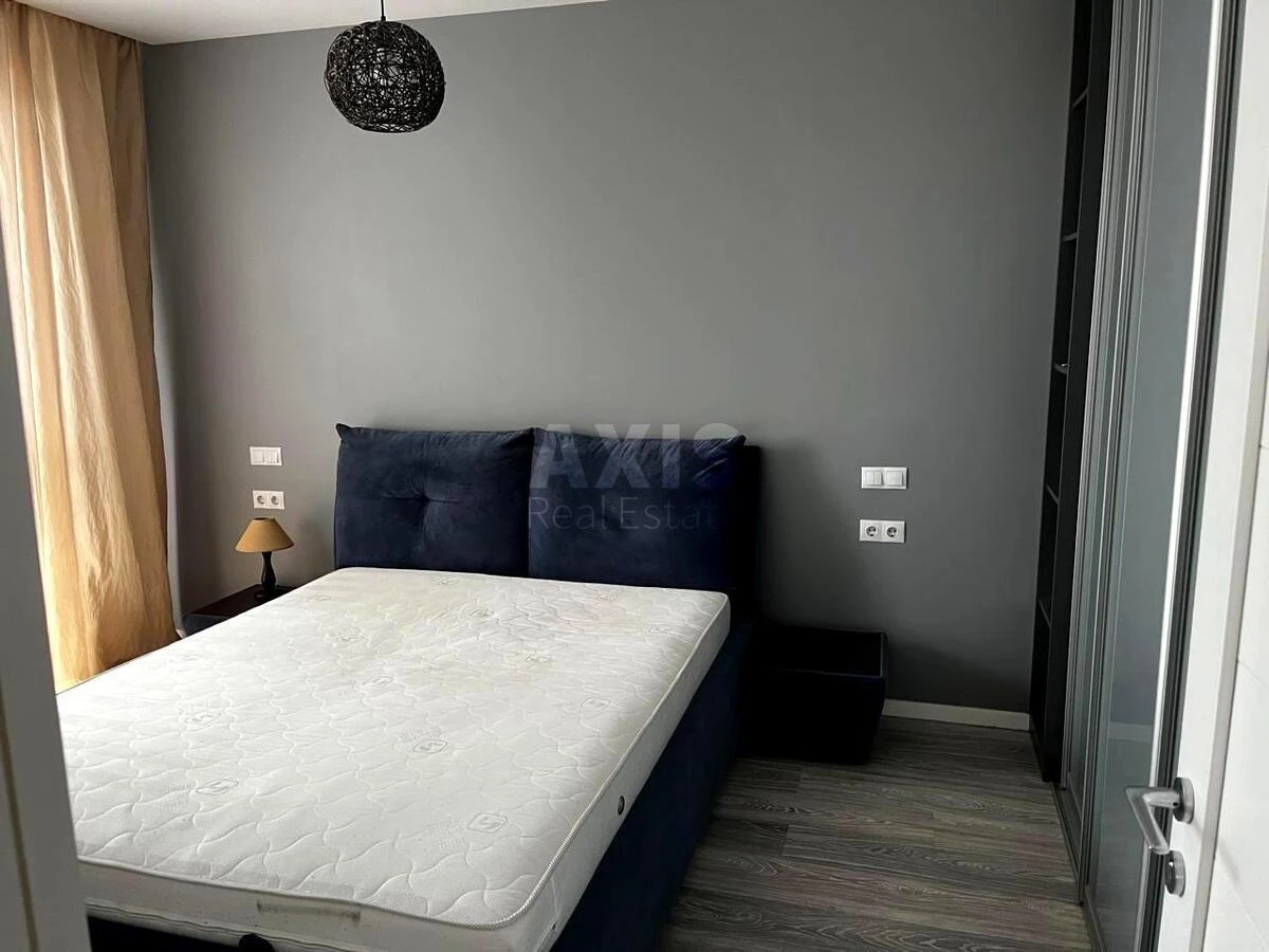 3k apartment vul. Mel'nykova 51Б677162