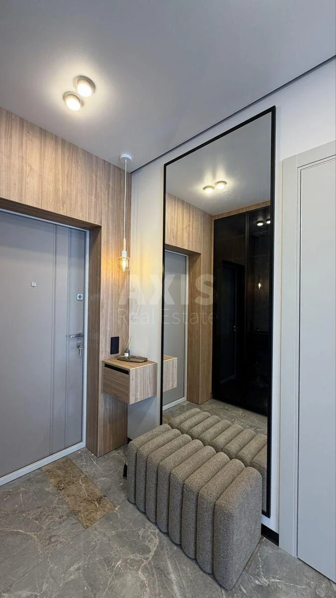 1k apartment nab. Dniprovs'ka 15Ж6930818