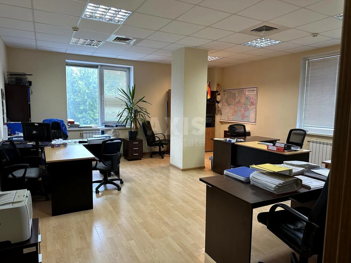 Office vul. Shums'kogo Jurija 1, 196m2694877