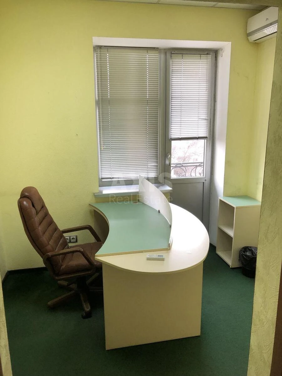 Office vul. Dubovogo Ivana 14, 150m2662934