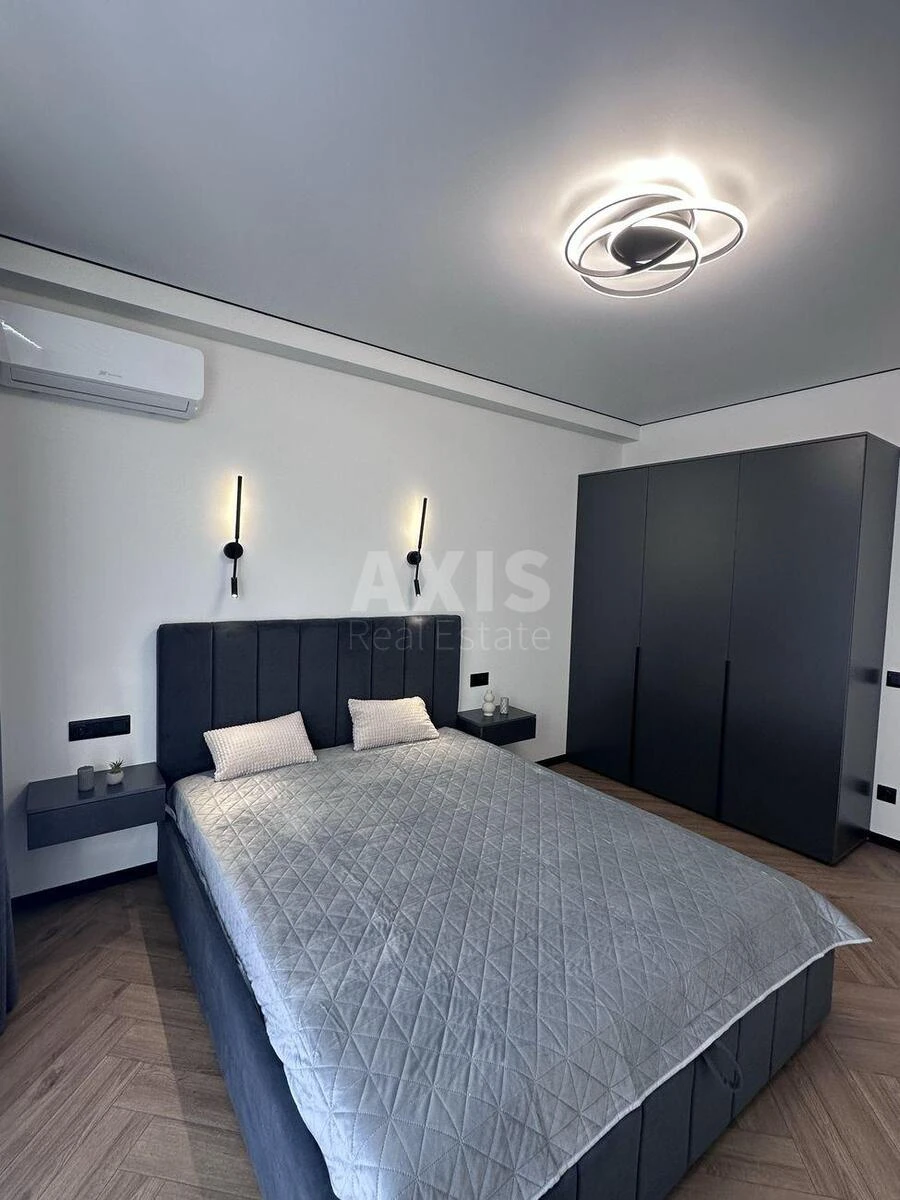 2к квартира ул. Михаила Максимовича 24643504