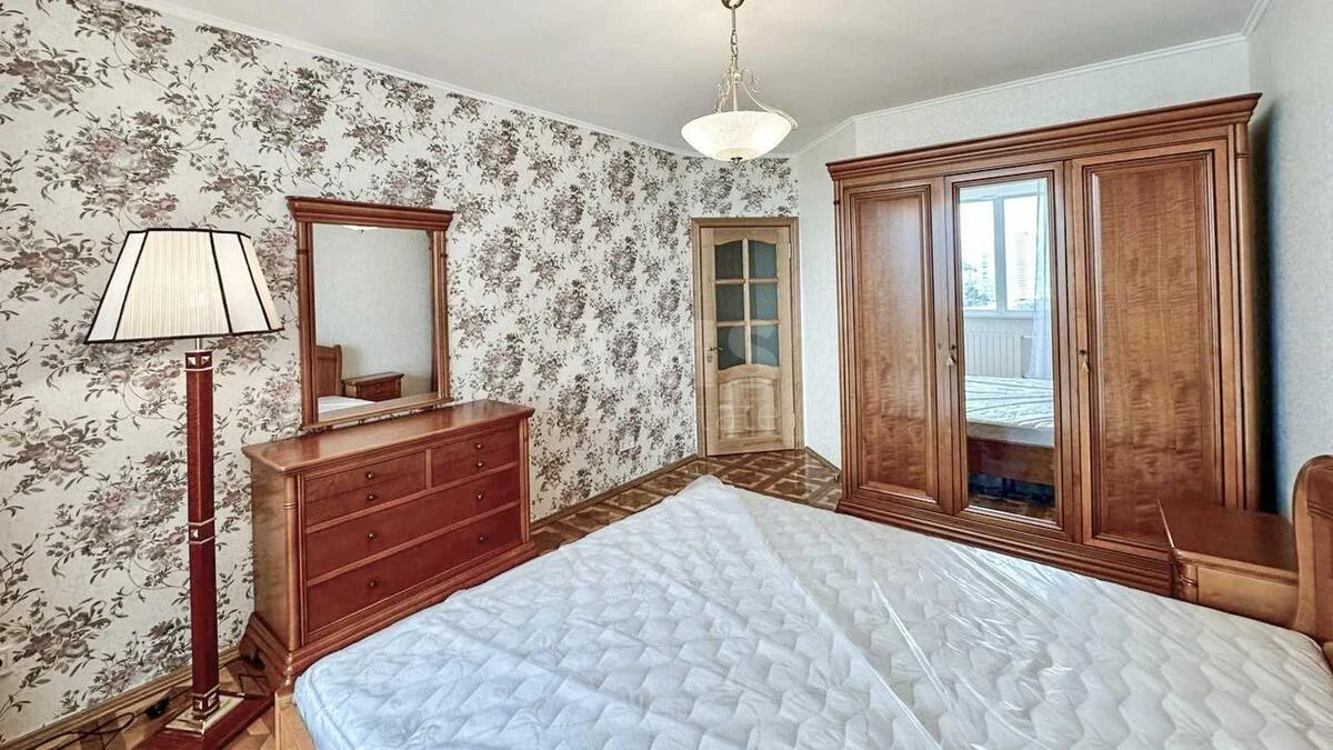 3к квартира ул. Драгоманова 31В692175