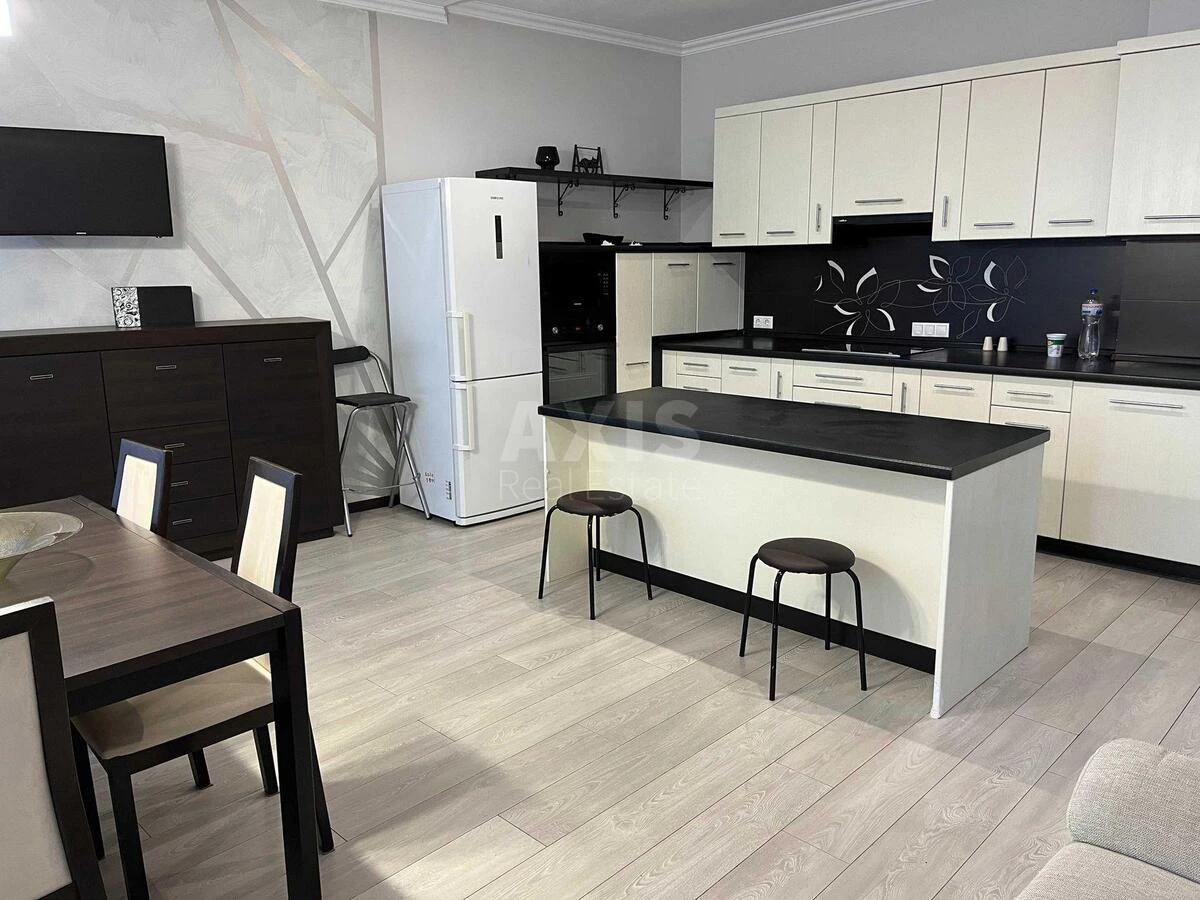 3к квартира ул. Ильенко Юрия 18Б661300