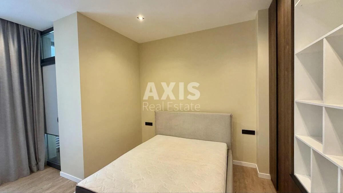 1k apartment vul. Antonovycha 446930615