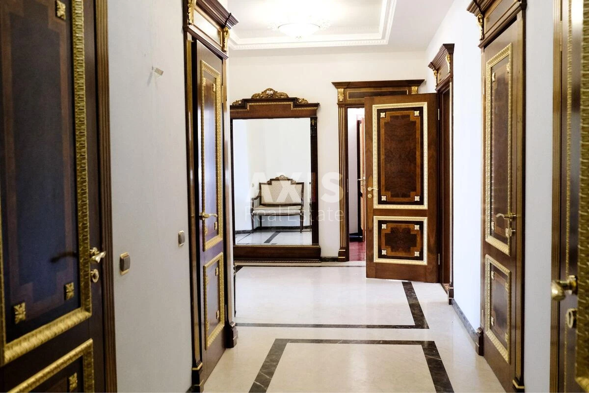 4к квартира ул. Жилянская Тридцать ампер6558022