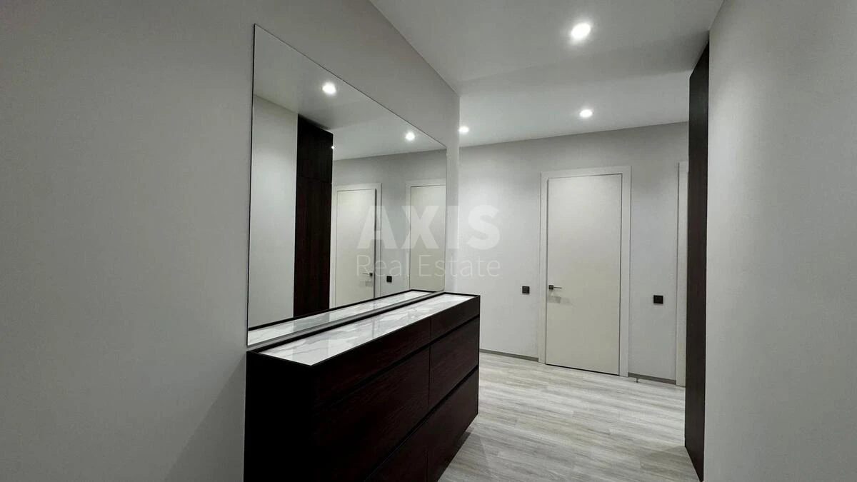 3к квартира ул. Антоновича 118/9684637