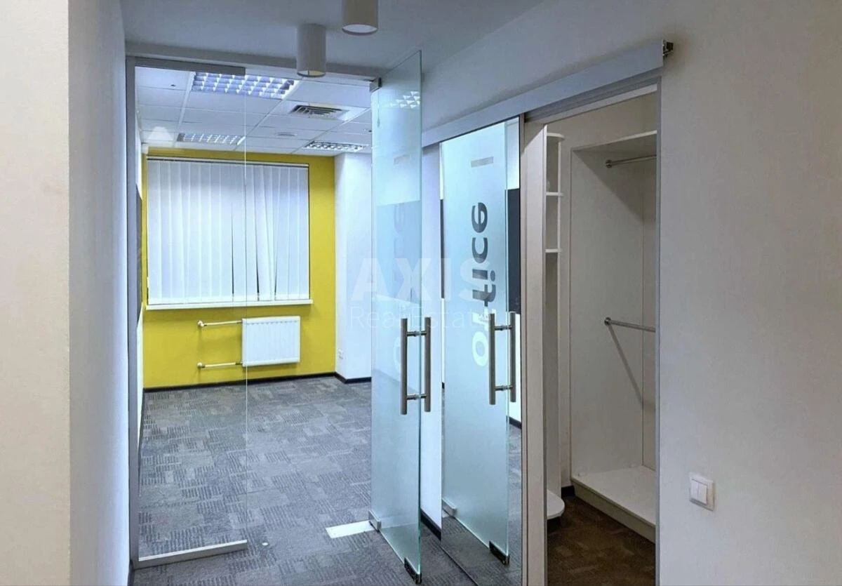 Office vul. Pymonenka Mykoly 13, 200m264778
