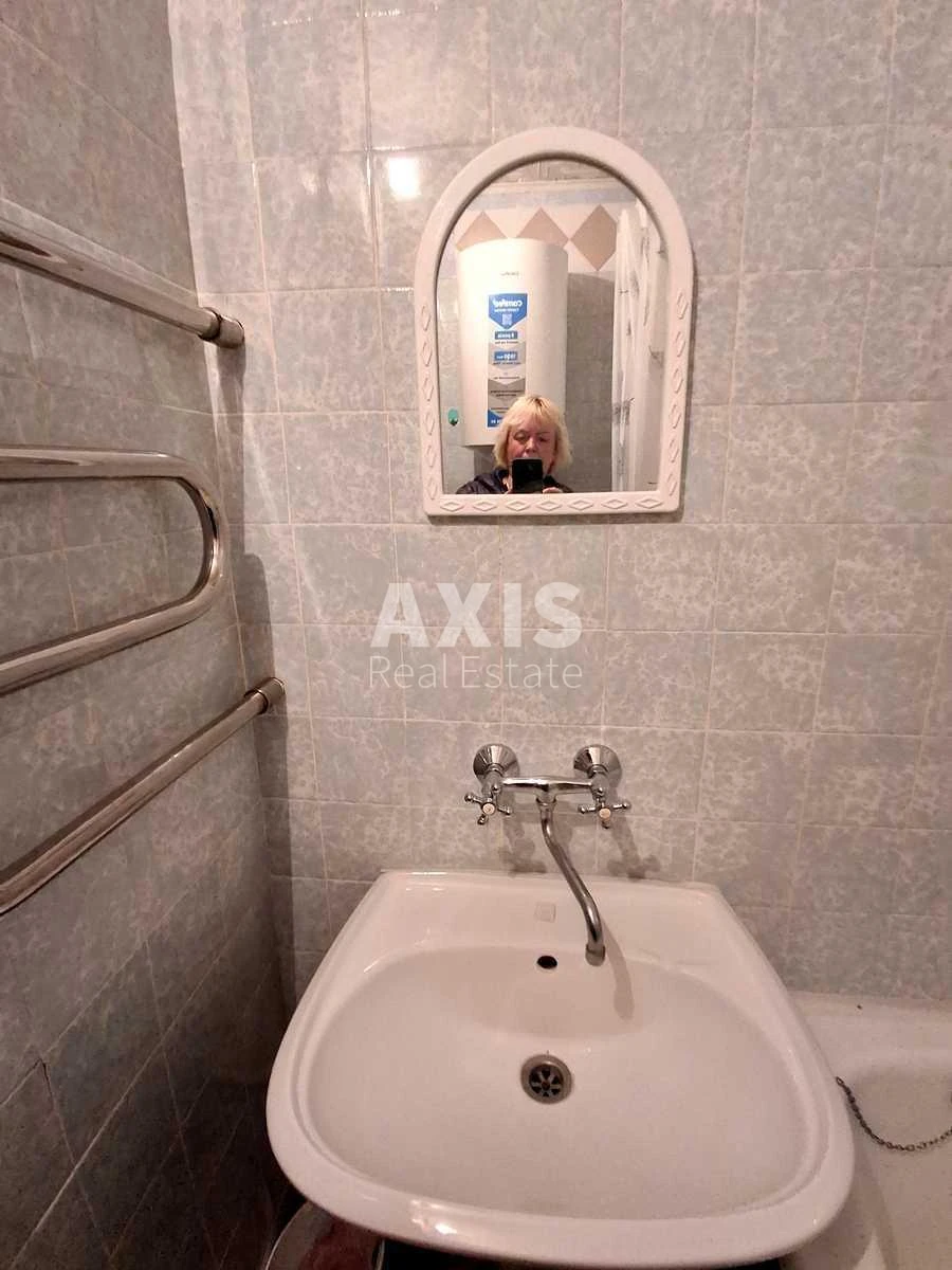 1k apartment vul. Geroi'v Dnipra Thirty-two A713975