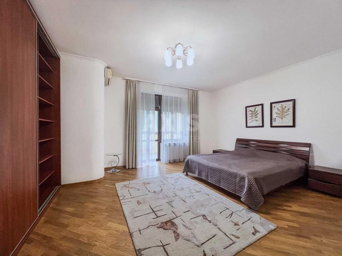 4k apartment vul. Hmel'nyc'kogo Bogdana 82668795