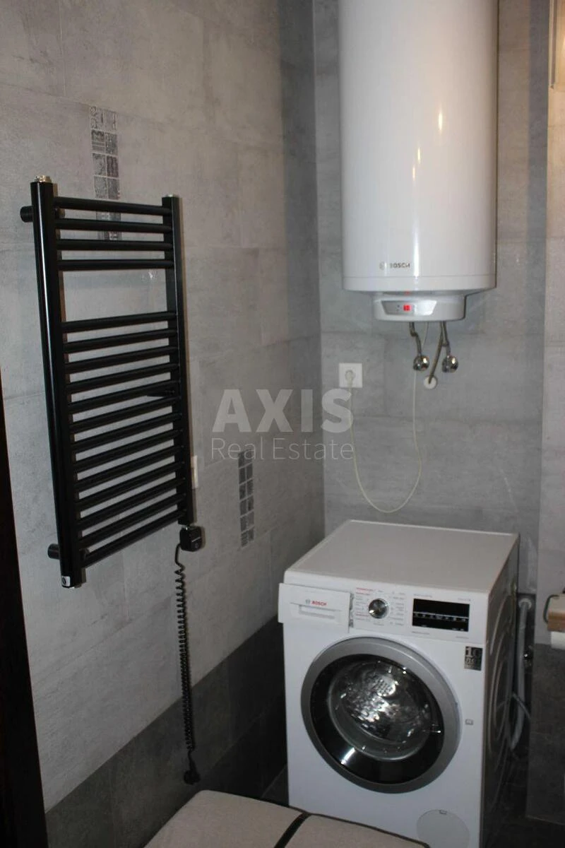 2k apartment pr-t Berestejskij 5Б6853812