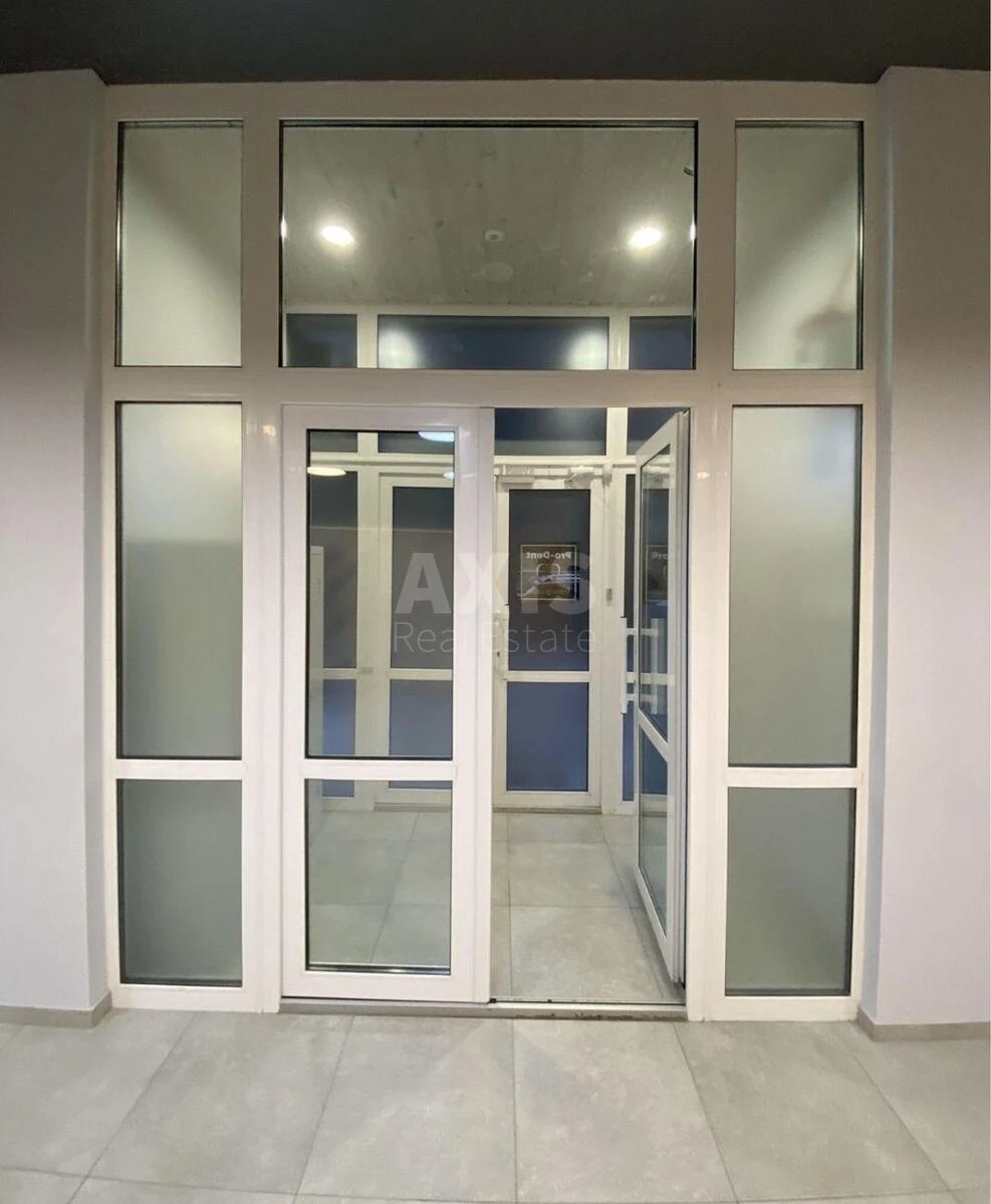 Trade object vul. Demii'vs'ka 13, 80m2586646