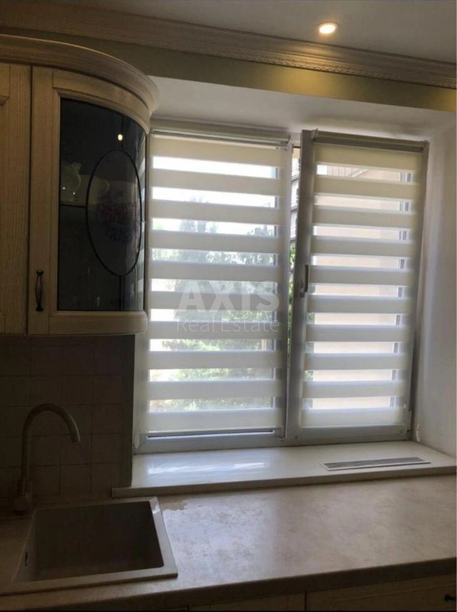 2k apartment vul. Oleksandra Konyskoho 37/41670330