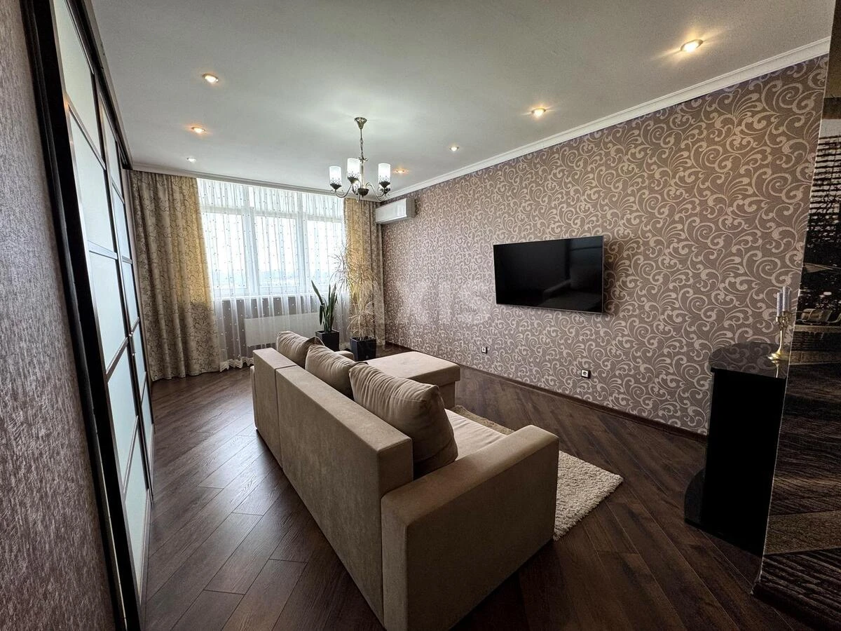 2k apartment pr-t Bazhana Mykoly 8Б670626