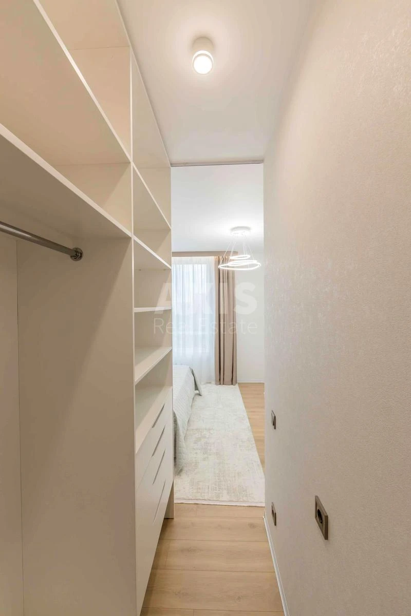 1k apartment vul. Prychal'na 10703122