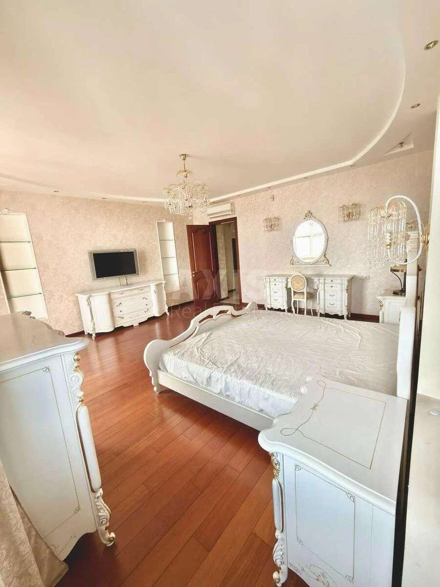 4k apartment vul. Irynyns'ka 5/24672244