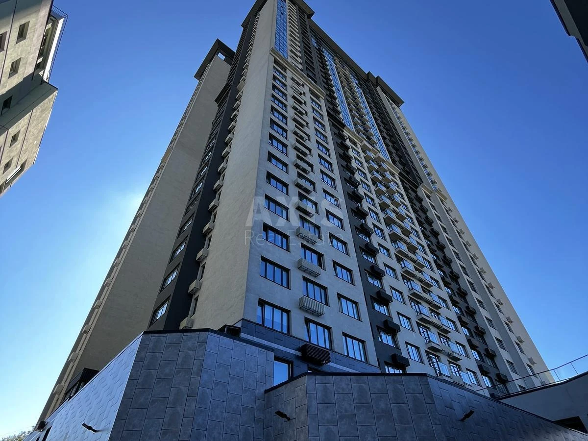 1k apartment pr-t Berestejskij 5В7053816
