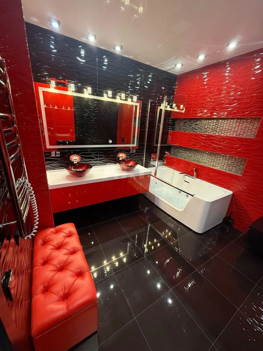 3k apartment vul. Doncja Myhajla 2А674648