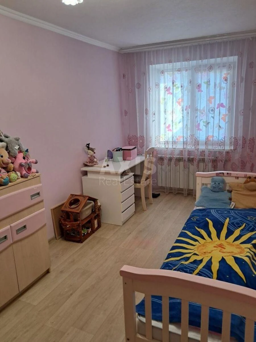 3k apartment vul. Nehody Ivana 5663547