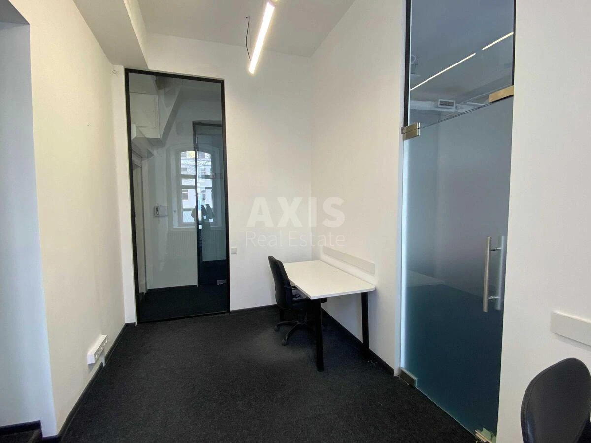 Office vul. Volodymyrs'ka 10, 160m2663226