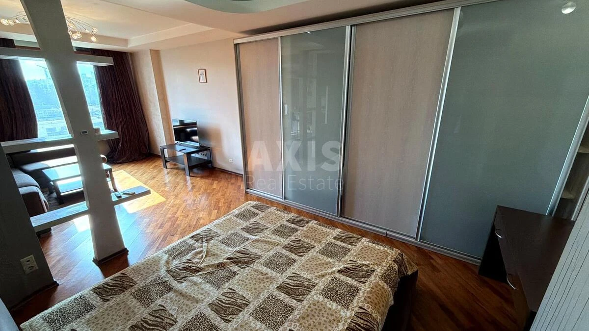 1к квартира ул. Жилянская 59676571