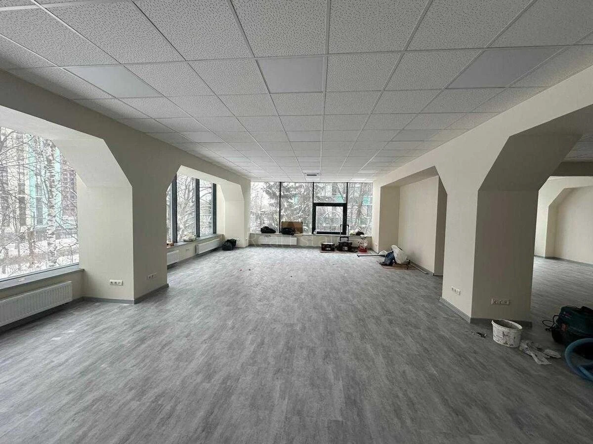 Объект сервиса ул. Виктора Некрасова 1/3, 360м2661944