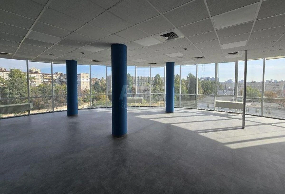 Office vul. Pol'ova 24, 297m2651203