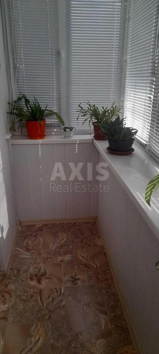 3k apartment vul. Kyrylivs'ka 131623699