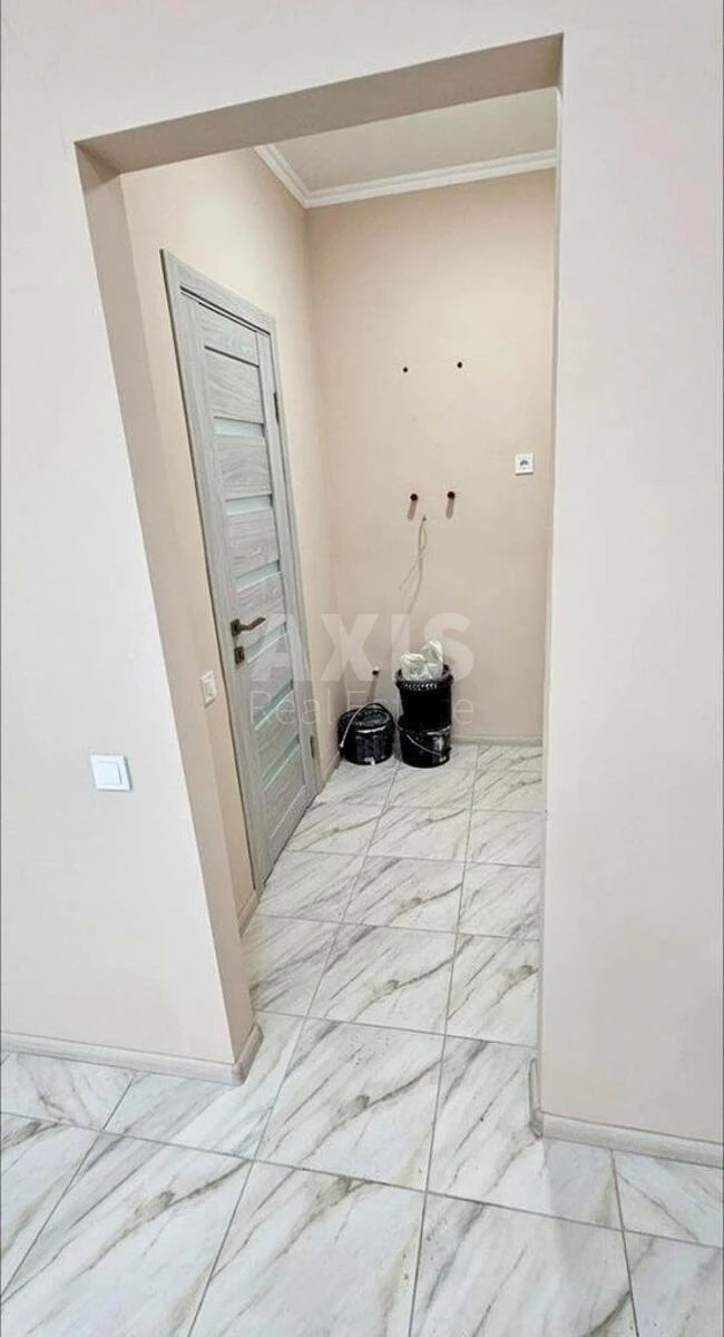 Office vul. Sergija Kolosa 3, 39m2620870