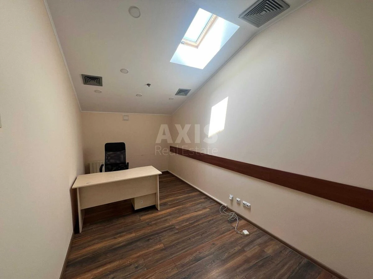 Office vul. Basejna 2А, 178m2714293