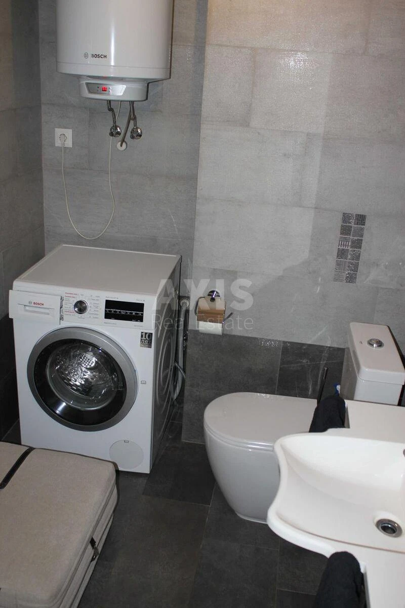 2k apartment pr-t Berestejskij 5Б6853813