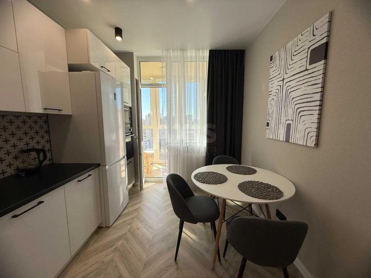 2k apartment prov. Jasynuvats'kyj 11669413