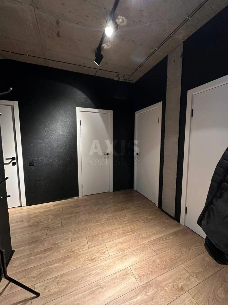 Office vul. Predslavyns'ka 40, 131m26695912