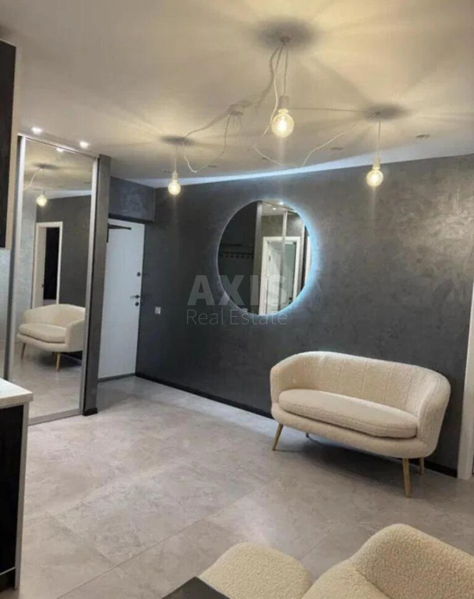 2k apartment vul. Bulahovs'kogo Akademika 1Б6702616