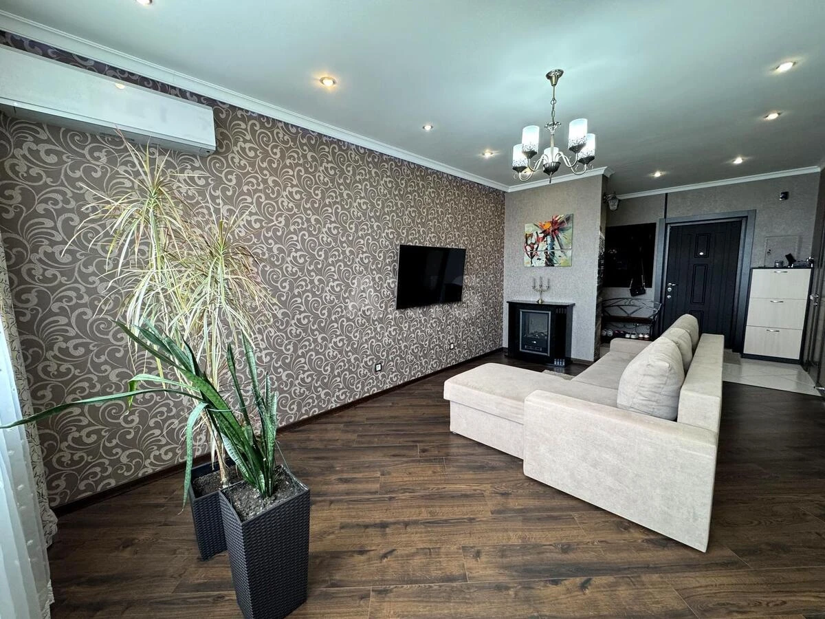 2k apartment pr-t Bazhana Mykoly 8Б670627