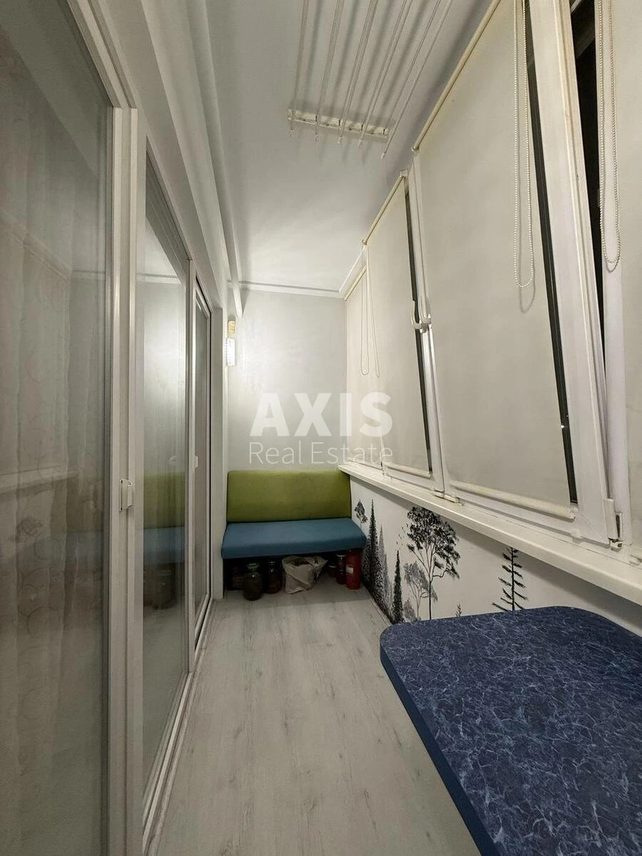 1k apartment pr-t Romana Shuhevicha fourteen A656166