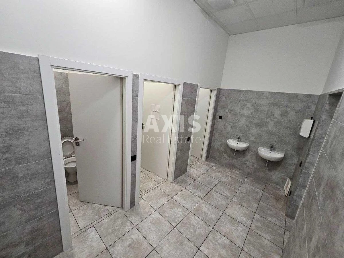 Office vul. Borshhagivs'ka 154, 891m2575359