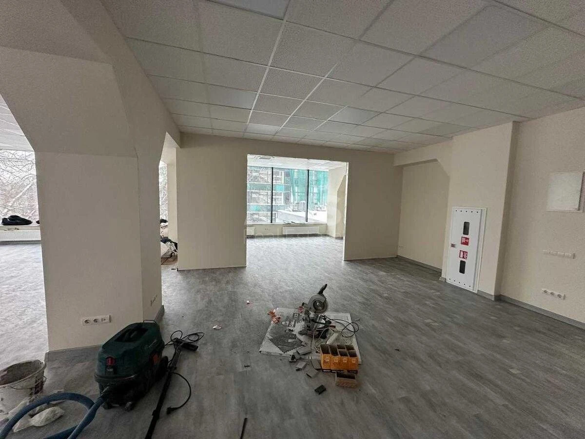 Service object vul. Viktora Nekrasova 1/3, 360m2661945