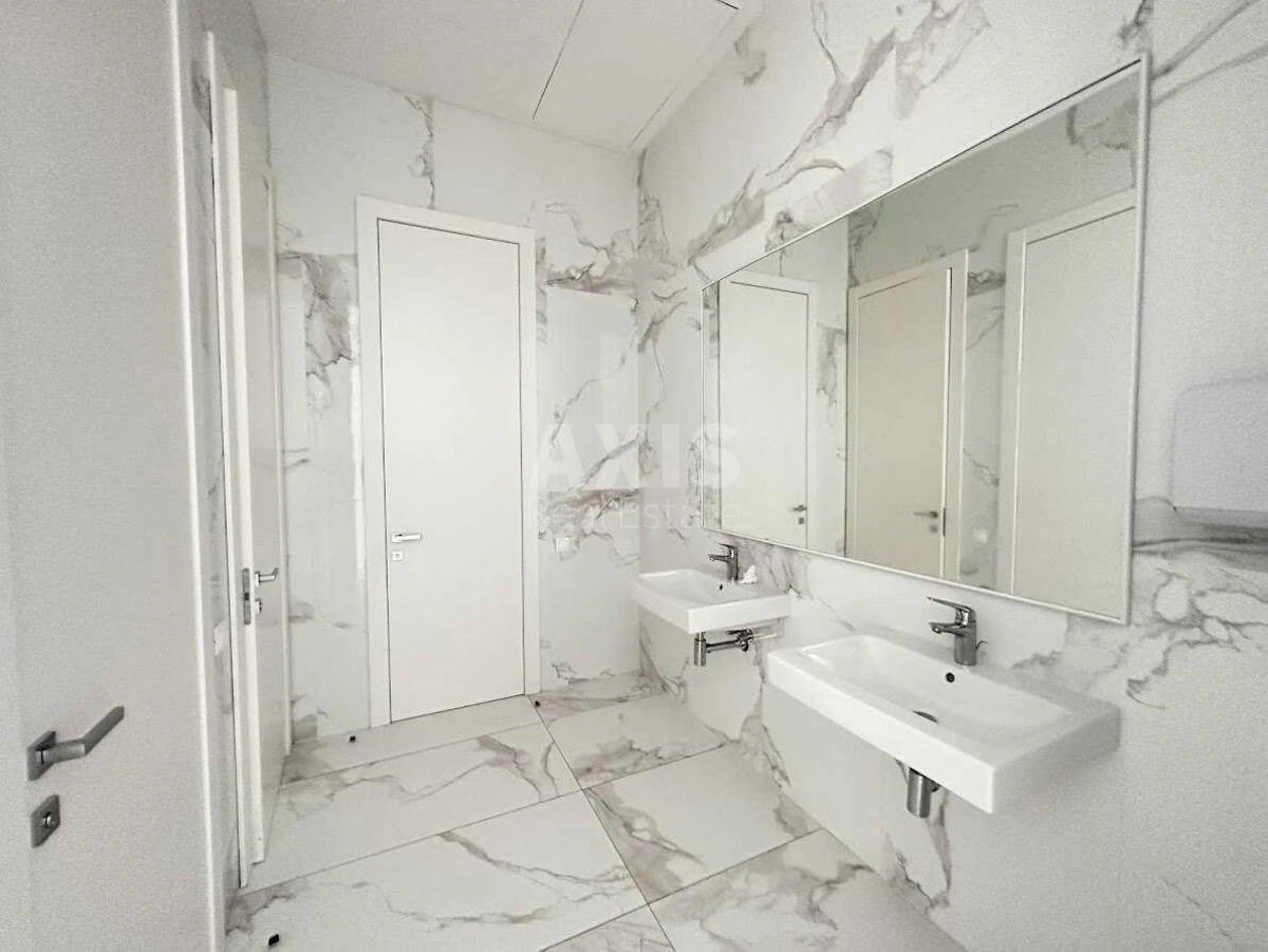 Office bul. Lesi Ukrai'nky 2, 700m2667012