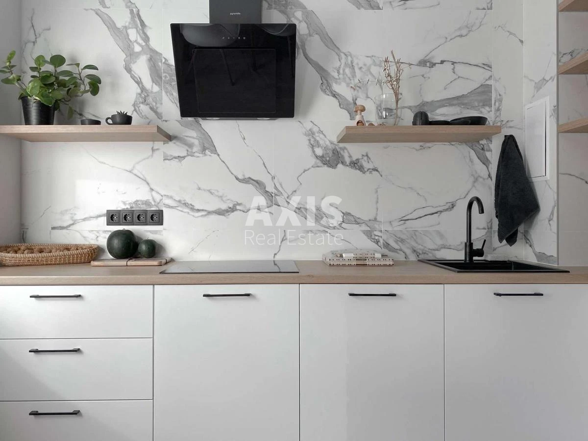 2к квартира спуск Кловский 14/2424144