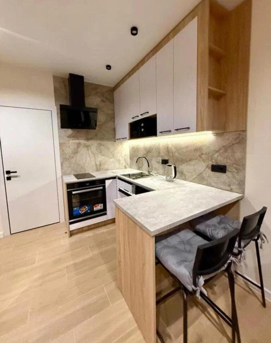 1k apartment nab. Dniprovs'ka 17К697661
