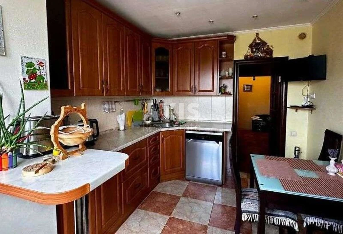 4к квартира пр-т Шухевича Романа 1031869