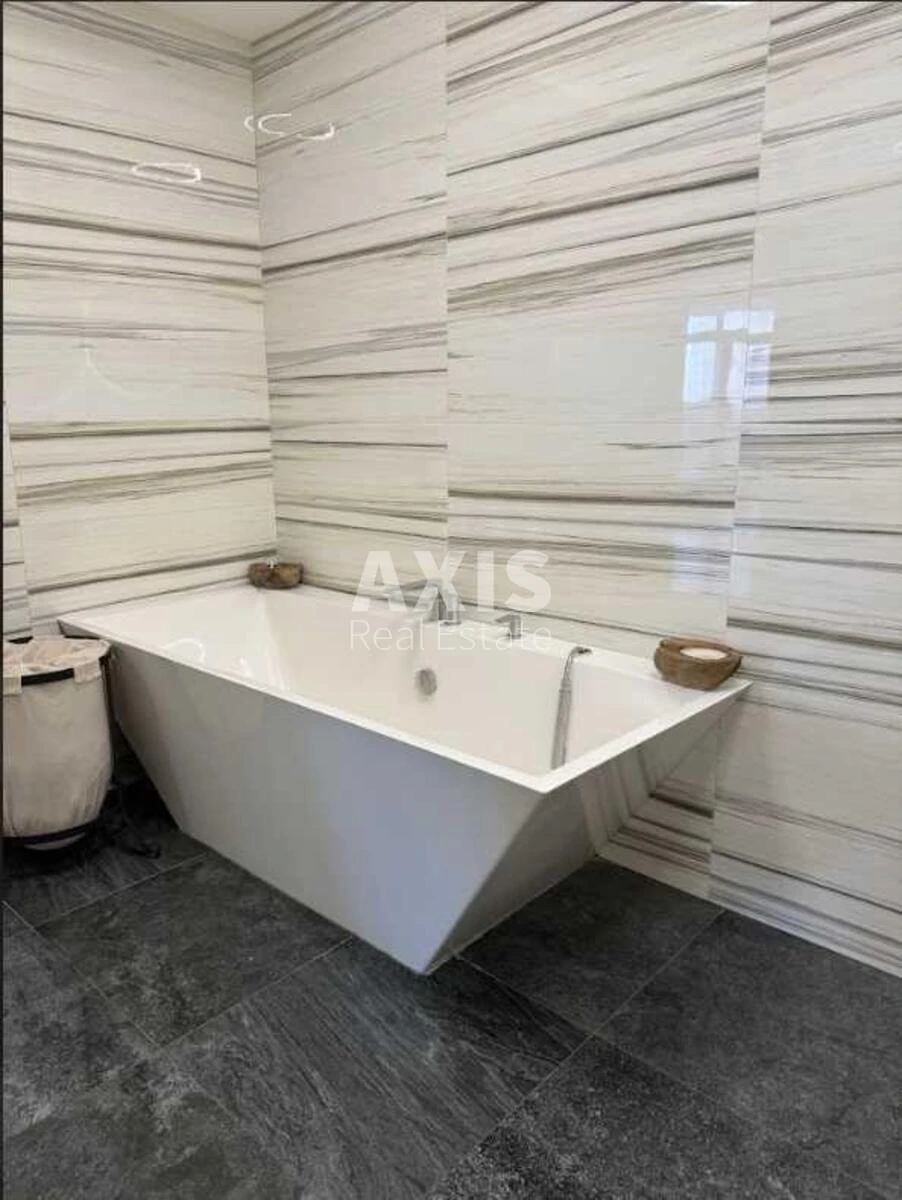 3k apartment vul. Александры Эстер 96828515