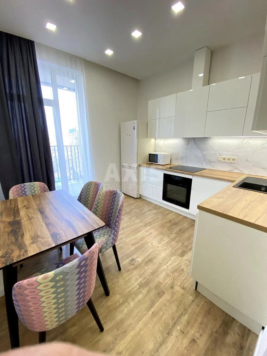 1k apartment vul. Bul'varno-Kudrjavs'ka 15А6685117