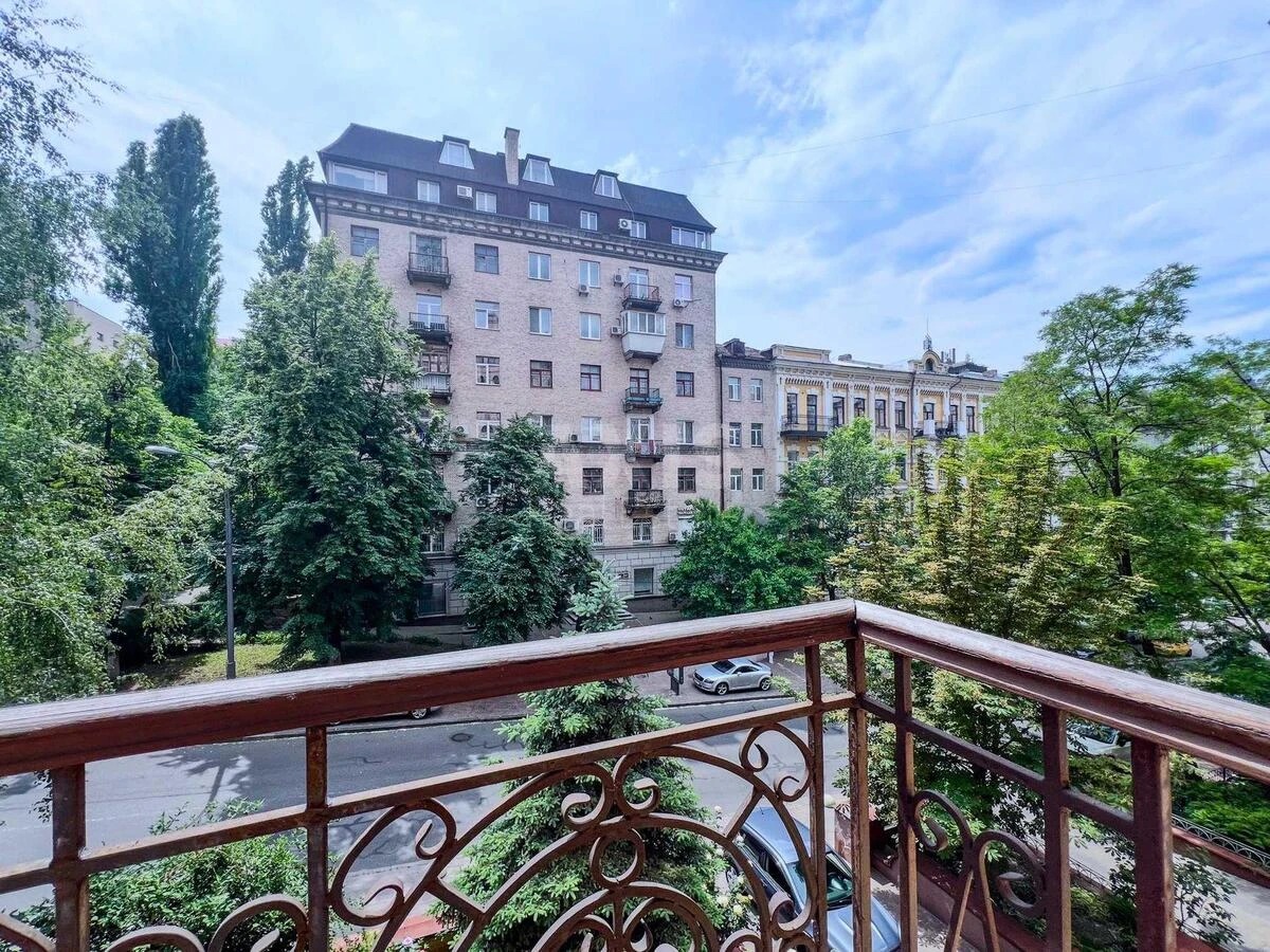 4k apartment vul. Hmel'nyc'kogo Bogdana 82668797