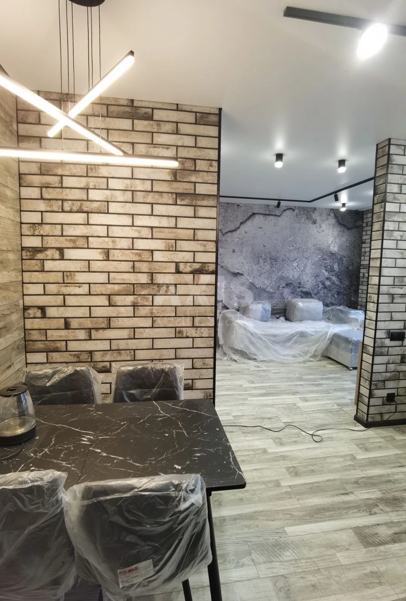 1k apartment vul. Grechka Marshala 12К604783