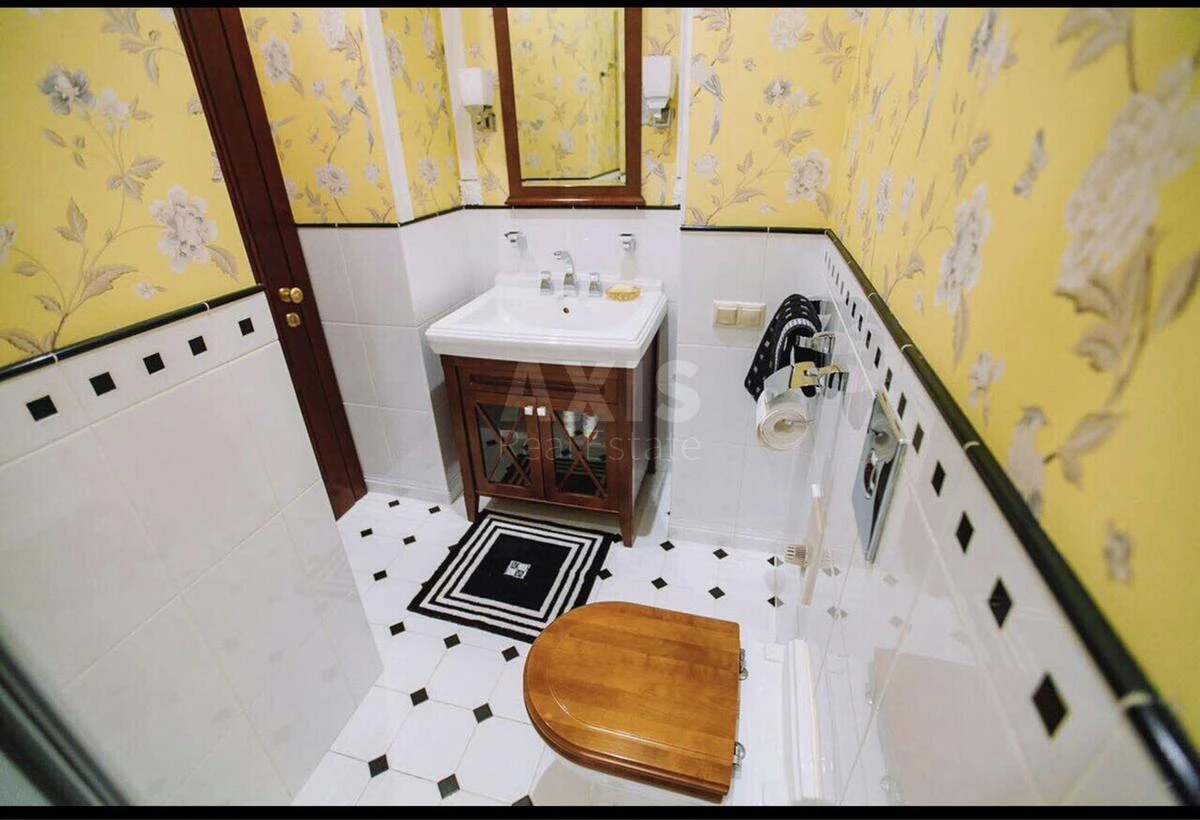 5к квартира ул. Андрея Верхогляда 10640454