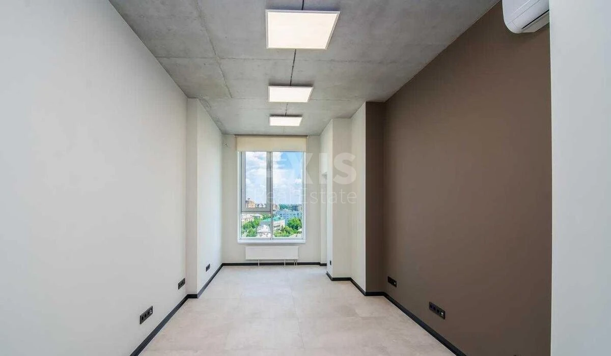 Office vul. Kudri Ivana 26, 140m2673193