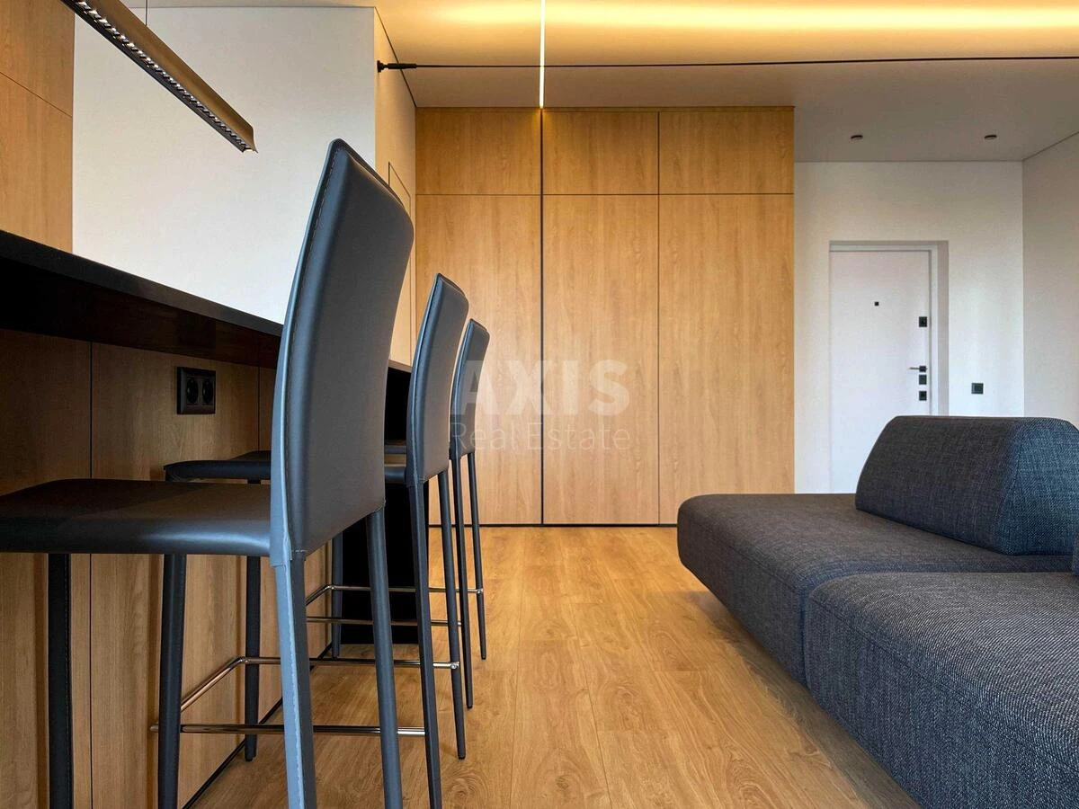 2к квартира ул. Ревуцкого 40В720616