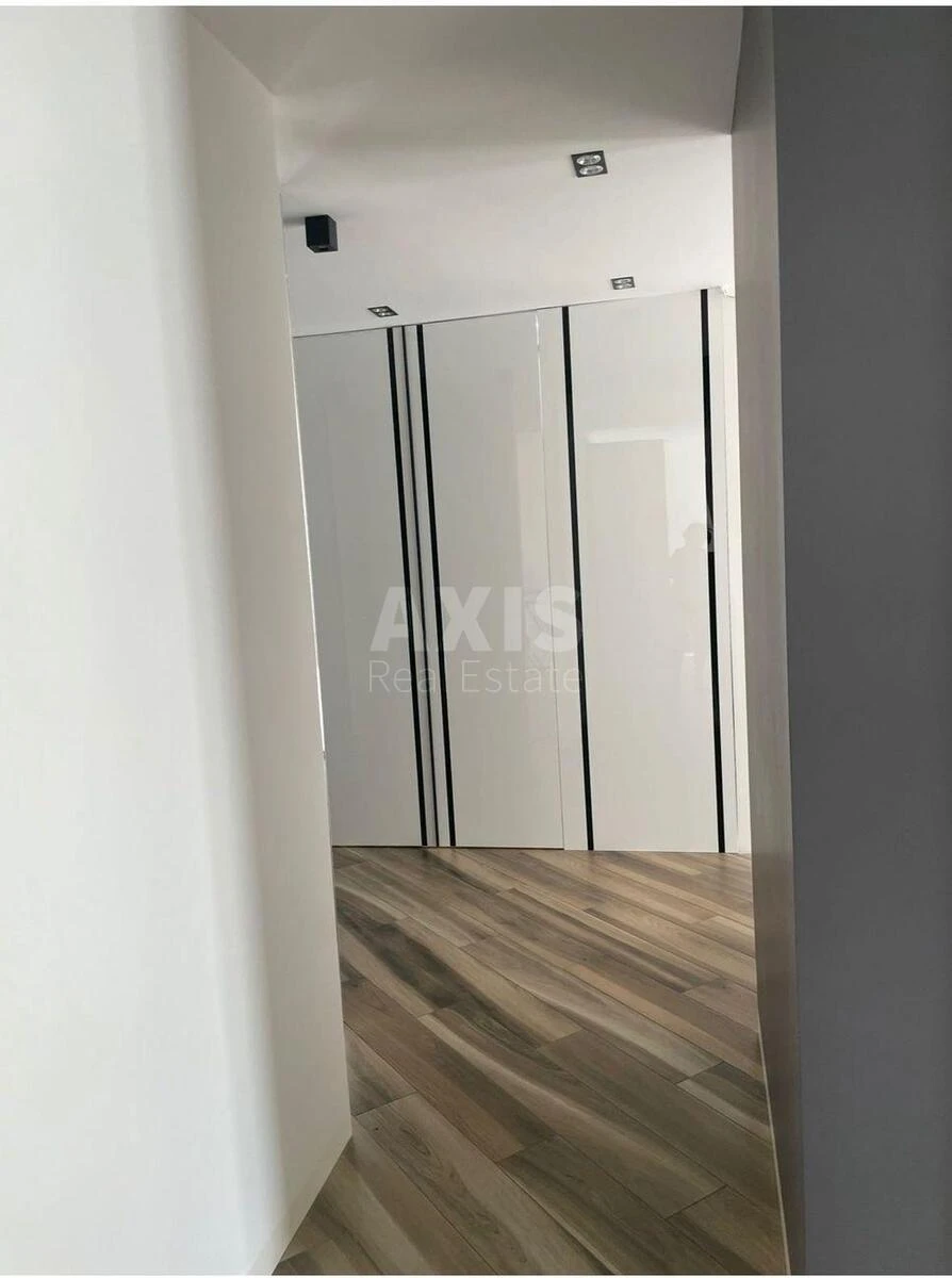 2k apartment vul. Oleny Pchilky 8692896